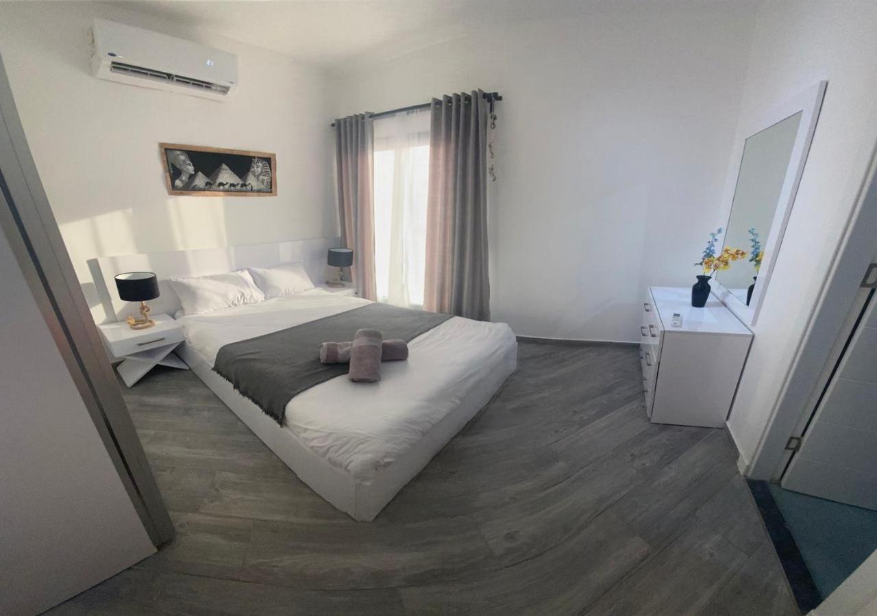 Sanctuary Sunlit Hurghada Haven With 4 Pools, Rooftop Sunsets & Gourmet Bites Steps Away Zewnętrze zdjęcie